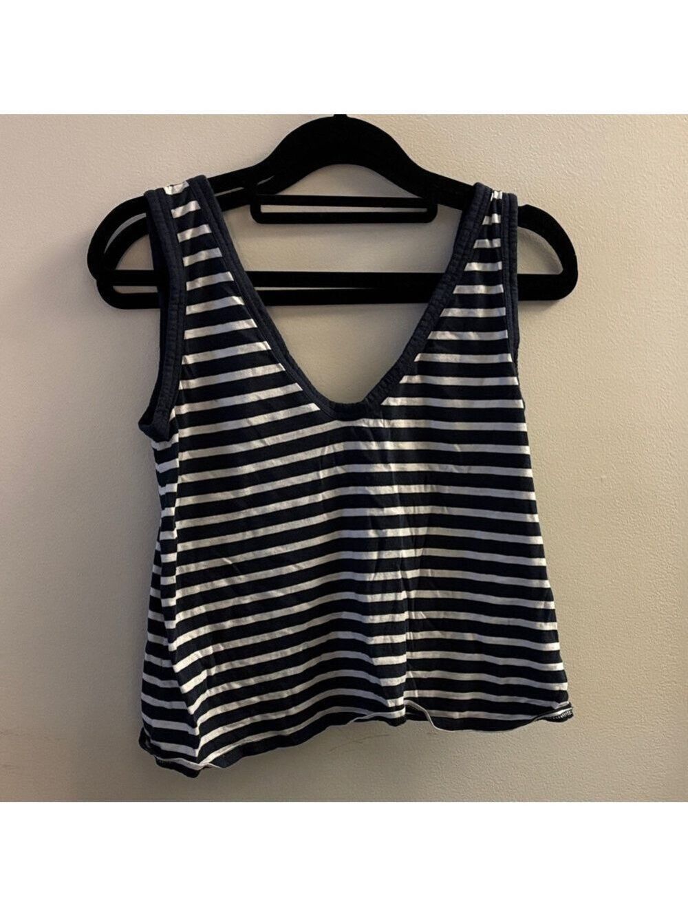 Cropped Everlane Striped Navy and White Women's Top